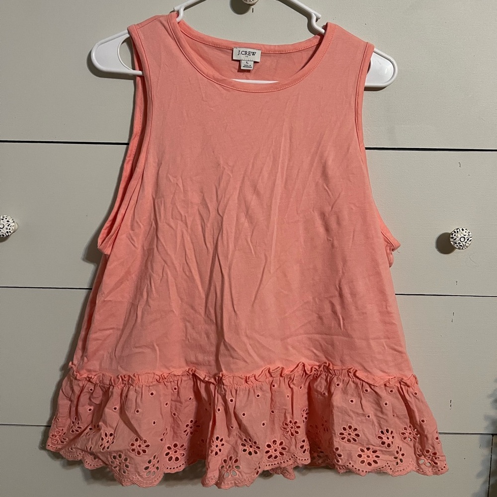 Eyelet Trim Tank